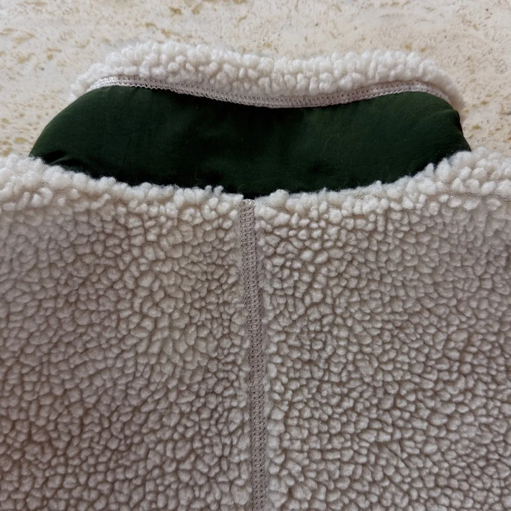 Patagonia Kids' Retro-X Fleece Vest beige and green Kids Size 10